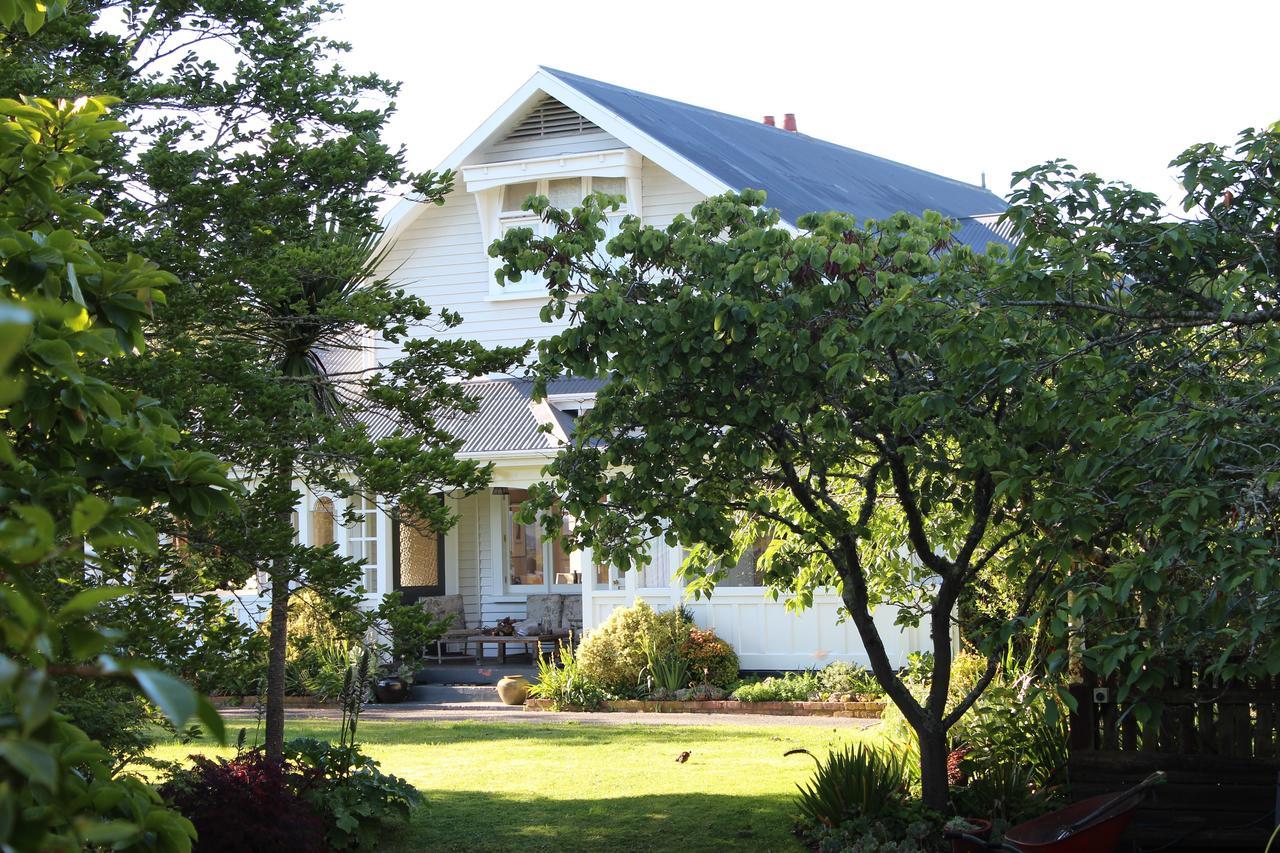 Browns Boutique Bed And Breakfast Whanganui Eksteriør bilde